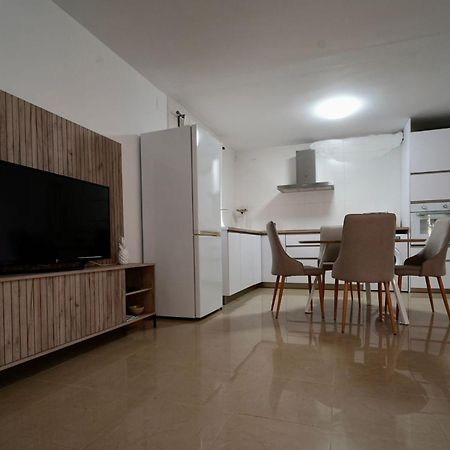 El Balcon V Apartment Baena Exterior photo